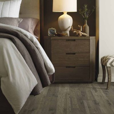 wood look laminate in a Lewes, DE, bedroom