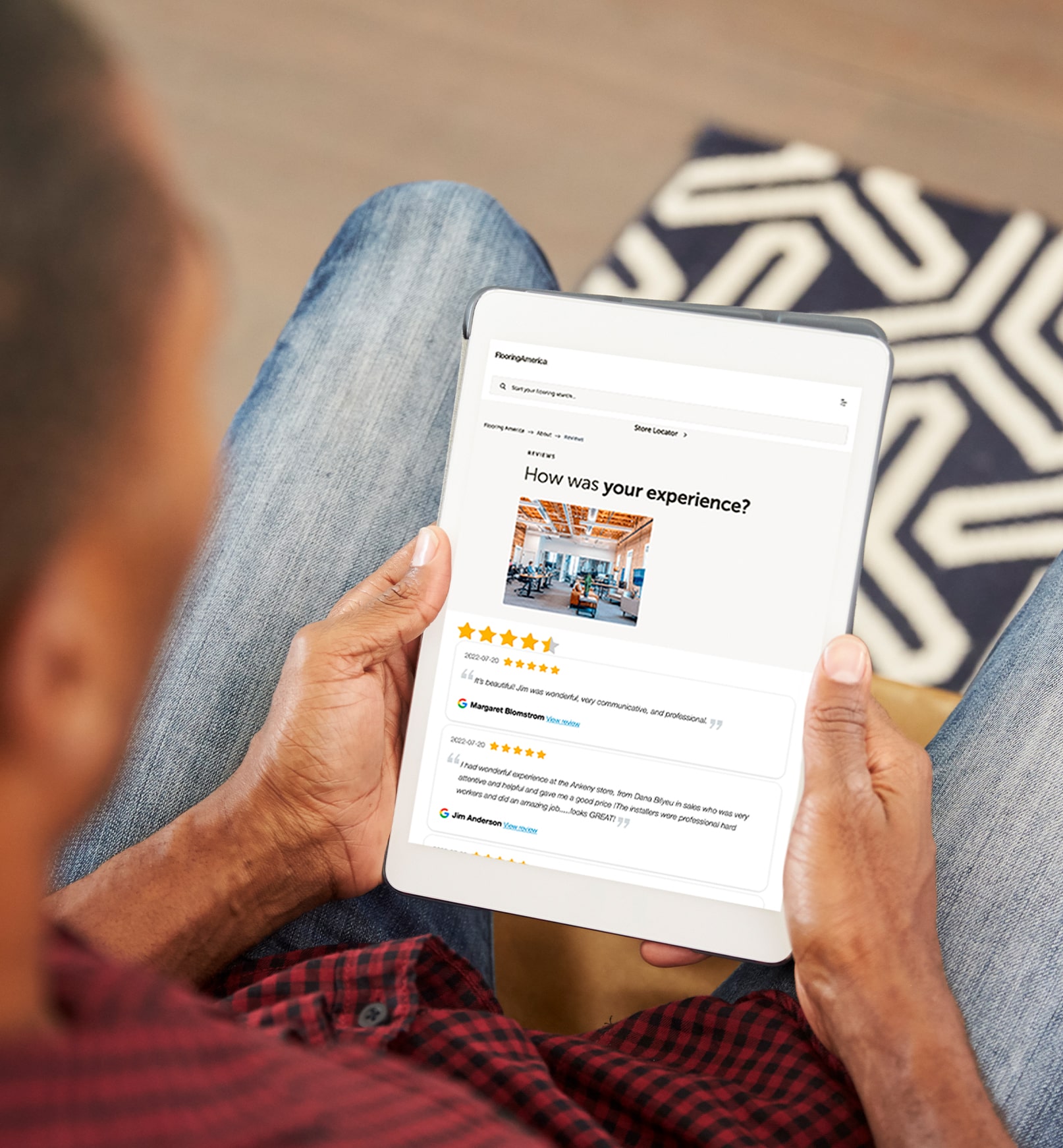 customer reading online reviews for OC Floor Gallery